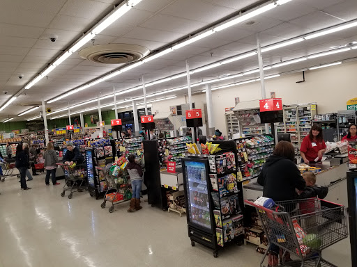 Grocery Store «H-E-B Grocery», reviews and photos, 2150 W Washington St, Stephenville, TX 76401, USA