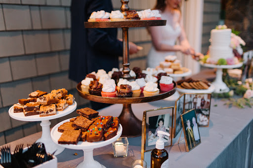 Dessert Shop «The Hungry Hero Dessert Co.», reviews and photos, 22567 SW Washington St, Sherwood, OR 97140, USA