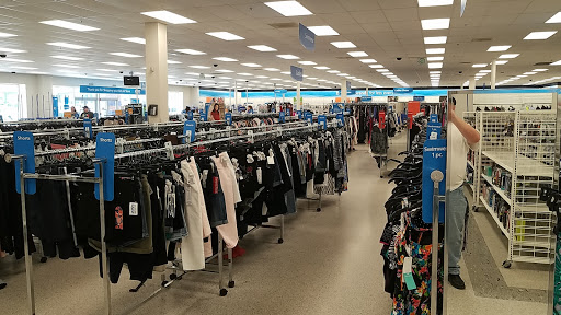 Clothing Store «Ross Dress for Less», reviews and photos, 527 Baltimore Pike, Bel Air, MD 21014, USA