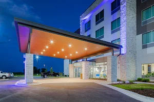 Holiday Inn Express & Suites Bourbonnais East - Bradley image