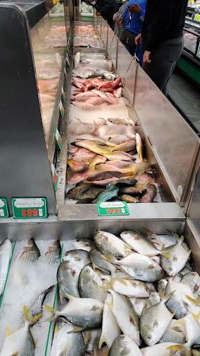 Asian Grocery Store «Datmoi Market», reviews and photos, 14415 Crenshaw Blvd, Gardena, CA 90249, USA