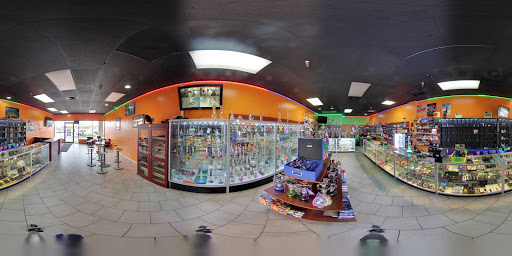 Tobacco Shop «Smoke and Vape», reviews and photos, 8526 W Golf Rd, Niles, IL 60714, USA