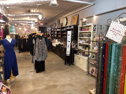 Beauty Salon «Urban Eve Salon & Boutique», reviews and photos, 105 Circle Way St, Lake Jackson, TX 77566, USA