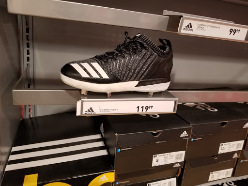 Clothing Store «Ross Dress for Less», reviews and photos, 2753 E Eastland Center Dr, West Covina, CA 91791, USA