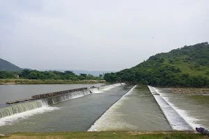 Saaripalli dam waterfalls image