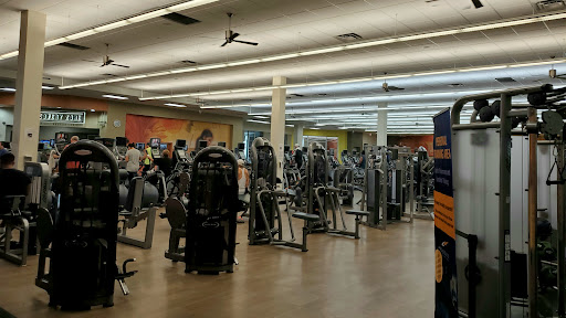 Gym «LA Fitness», reviews and photos, 6401 Canoga Ave, Woodland Hills, CA 91367, USA