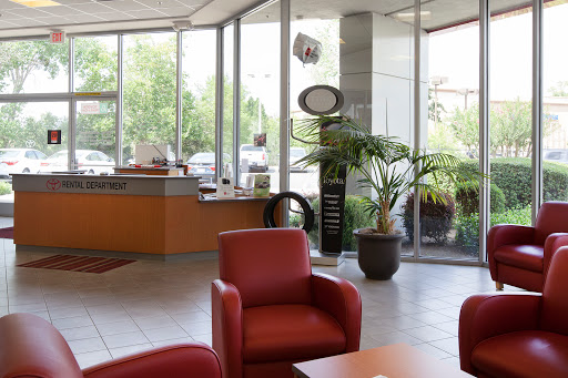 Toyota Dealer «Folsom Lake Toyota», reviews and photos, 12747 Folsom Blvd, Folsom, CA 95630, USA