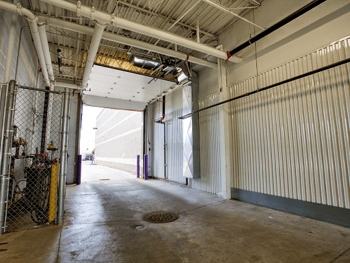 Self-Storage Facility «CubeSmart Self Storage», reviews and photos, 28223 Telegraph Rd, Southfield, MI 48034, USA