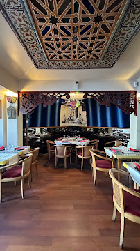 Atmosphère du Restaurant marocain Le Caroubier à Paris - n°8