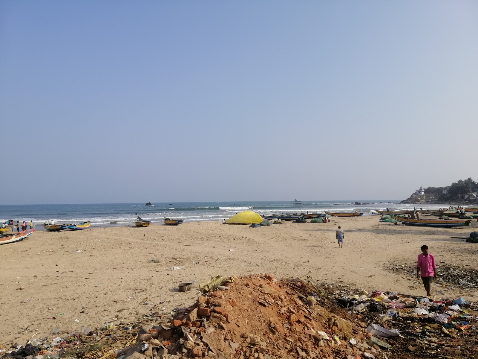 Fotografie cu Pudimadaka Beach - locul popular printre cunoscătorii de relaxare