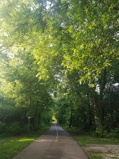 Park «McCullough Park», reviews and photos, W Illinois Ave, Aurora, IL 60506, USA