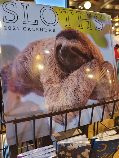 American Restaurant «Cracker Barrel Old Country Store», reviews and photos, 8225 N Church Rd, Kansas City, MO 64158, USA