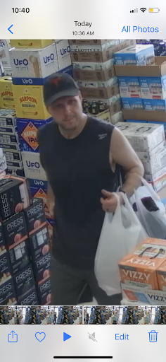 Liquor Store «Liquor Barn», reviews and photos, 133 Main St #4, Spencer, MA 01562, USA