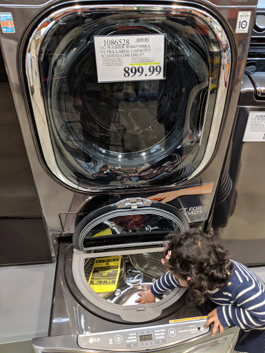 Warehouse store «Costco Wholesale», reviews and photos, 1000 N Rengstorff Ave, Mountain View, CA 94043, USA