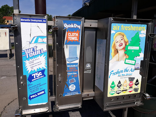 Car Wash «Wonderful Waldo Car Wash», reviews and photos, 7401 Broadway St, Kansas City, MO 64114, USA