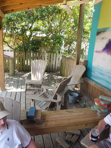 Beer Store «Lighthouse Beer & Wine», reviews and photos, 220 Causeway Dr, Wrightsville Beach, NC 28480, USA