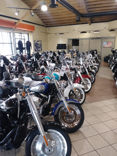 Harley-Davidson Dealer «California Harley-Davidson», reviews and photos, 1517 Pacific Coast Hwy, Harbor City, CA 90710, USA