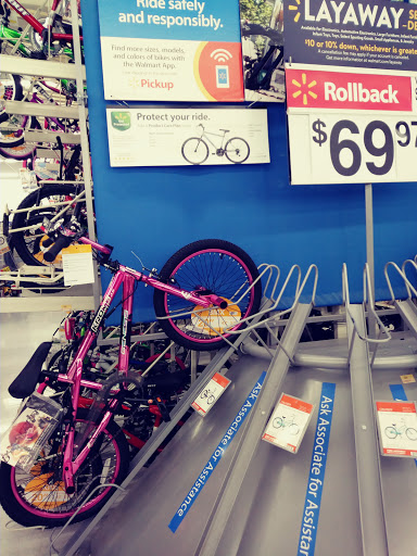 Department Store «Walmart Supercenter», reviews and photos, 5323 E Court St N, Burton, MI 48509, USA