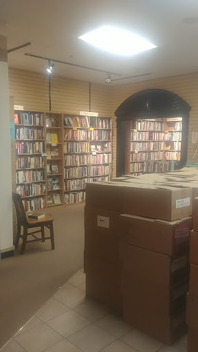 Book Store «Half Price Books Outlet», reviews and photos, 1520 Cooper Point Rd SW, Olympia, WA 98502, USA