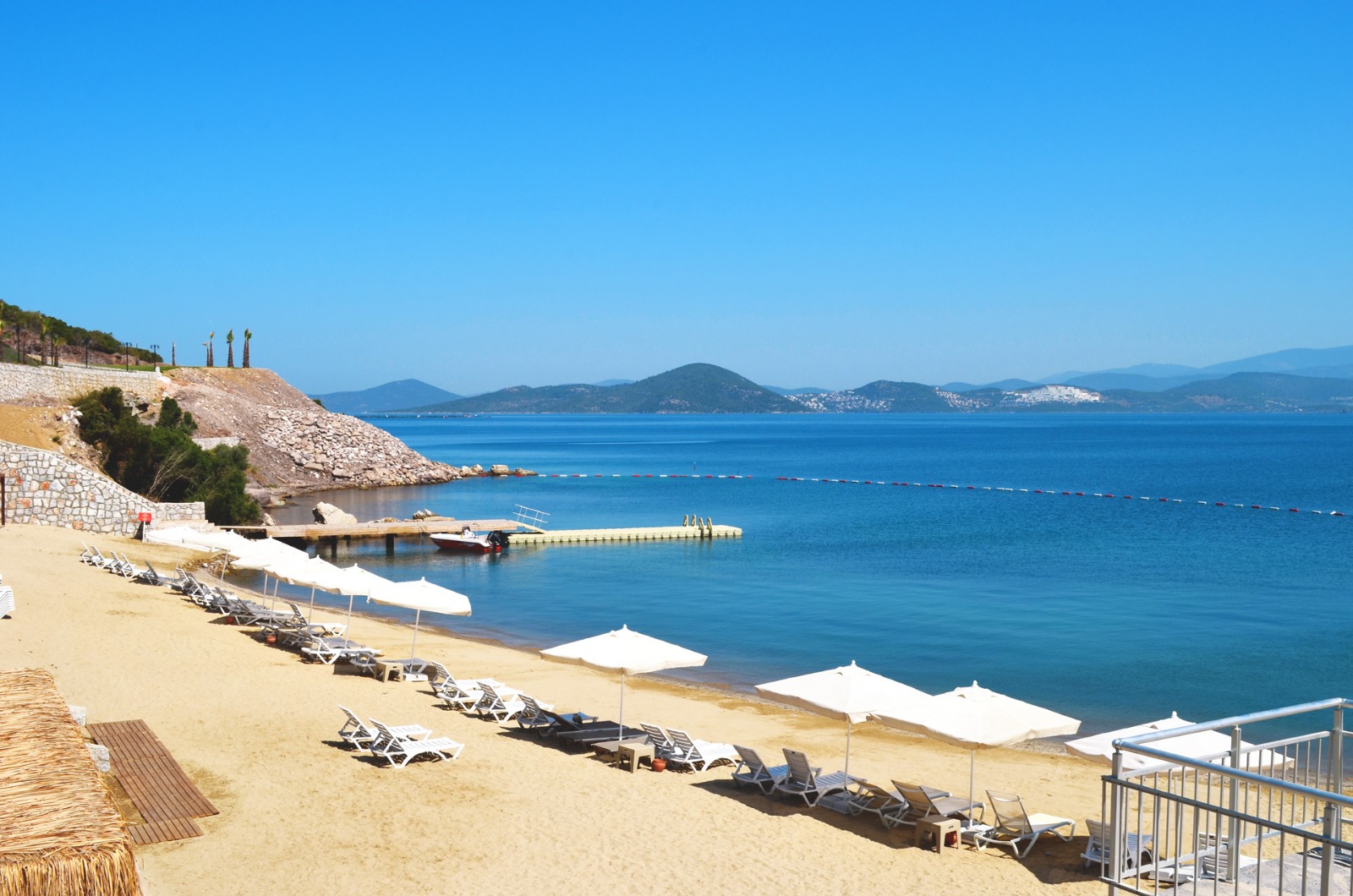 Photo de Fabay Homes Beach situé dans une zone naturelle