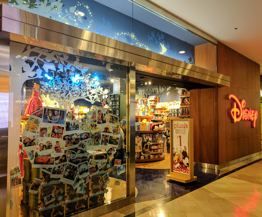 Toy Store «Disney Store», reviews and photos, 400 Commons Way, Bridgewater, NJ 08807, USA