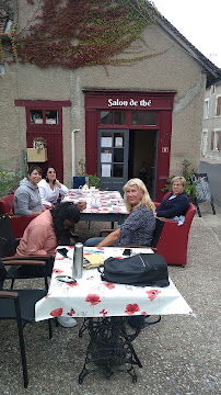 Atmosphère du Café Salon de Thé à Liglet - n°1