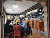 Hostal Restaurante Valilongo en A Teixeira