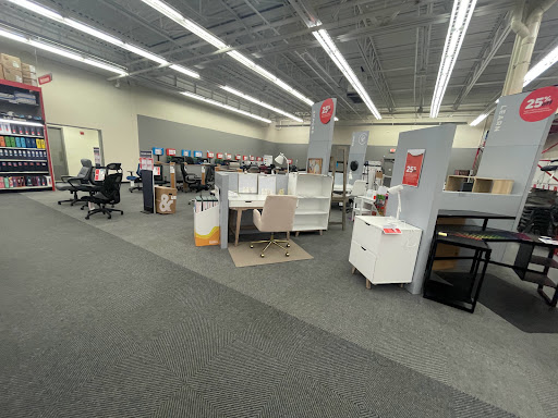 Office Supply Store «Staples», reviews and photos, 771 Boston Post Rd E, Marlborough, MA 01752, USA