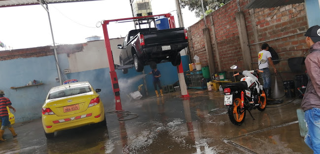 Opiniones de Nitro Car Wash en Machala - Lavandería