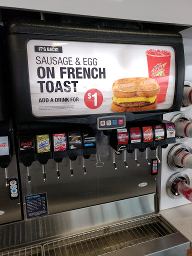 Convenience Store «Kum & Go», reviews and photos, 1605 E Kearney St, Springfield, MO 65803, USA