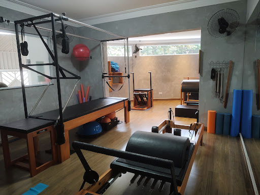 Logo da empresa - Four Pilates