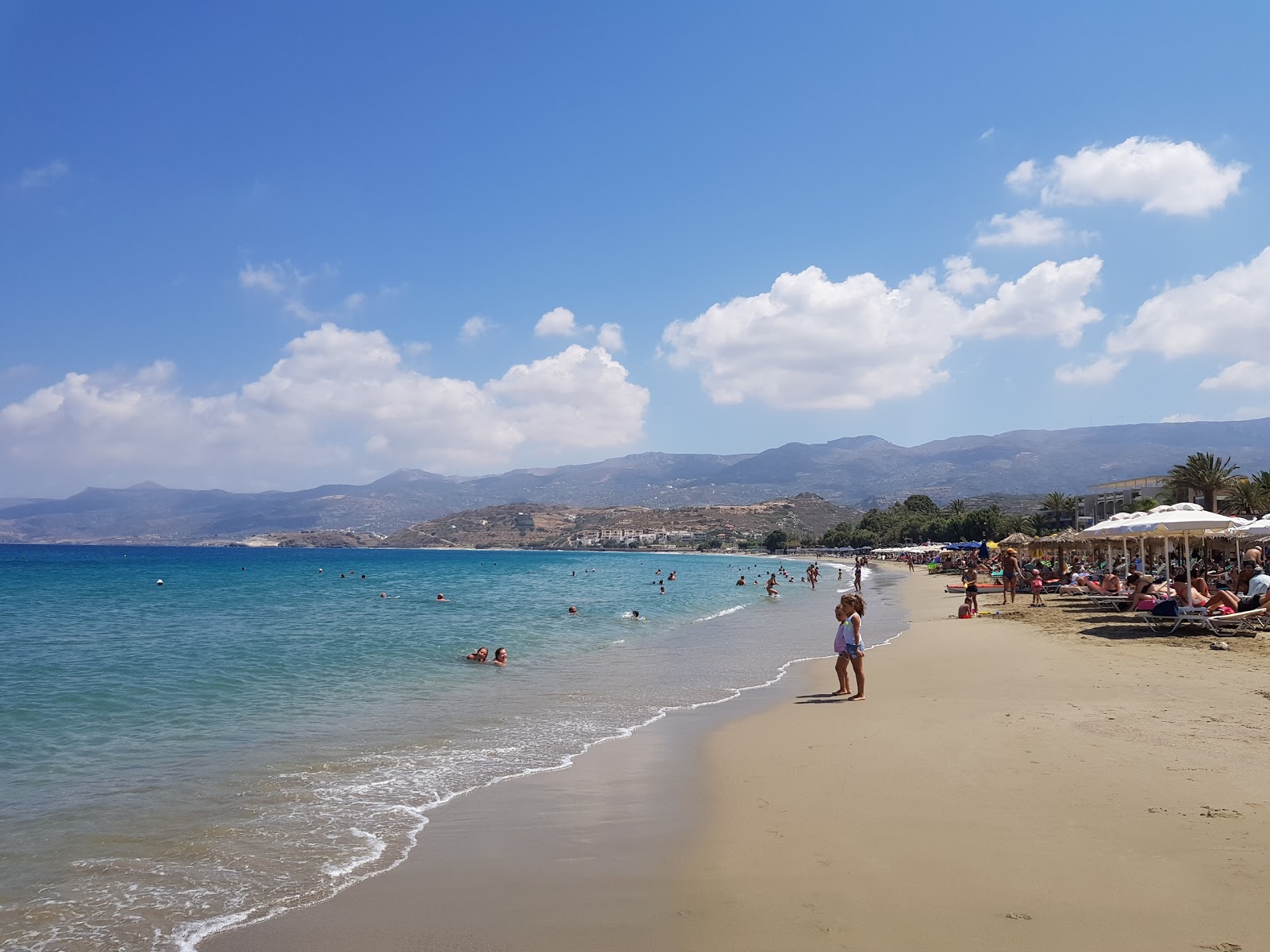 Photo of Sitia Beach with very clean level of cleanliness