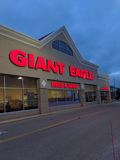 Giant Eagle Supermarket image 9