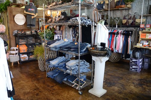 Florist «Sharp Floral & Gifts», reviews and photos, 584 Broadway Ave, New Johnsonville, TN 37134, USA