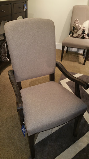 Furniture Store «Bassett Home Furnishings», reviews and photos, 90 Middlesex Turnpike, Burlington, MA 01803, USA