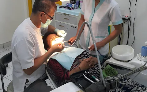 Drg. Suharto Prasetyo (Dentist) image