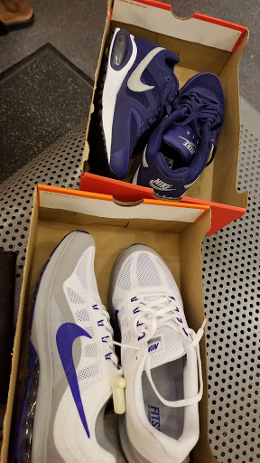 Clothing Store «Nike Factory Store», reviews and photos, 2210 Tanger Blvd #225, Gonzales, LA 70737, USA