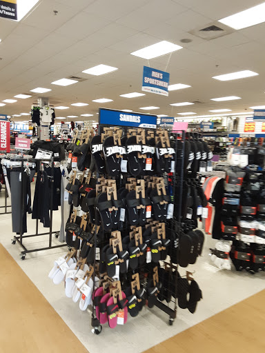 Sporting Goods Store «Big 5 Sporting Goods - Longview», reviews and photos, 600 Triangle Shopping Center #150, Longview, WA 98632, USA