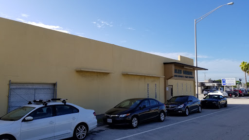 Auto Repair Shop «Wales Garage – Auto Repair Services», reviews and photos, 2916 SE 6th Ave, Fort Lauderdale, FL 33316, USA