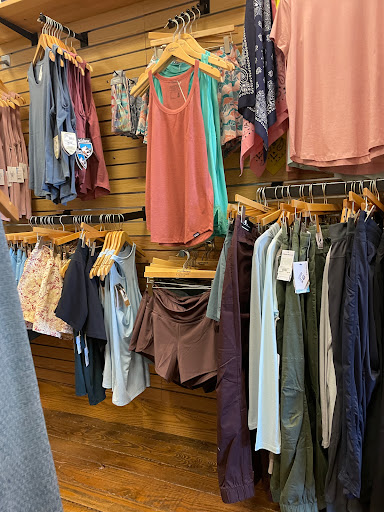 Outdoor Sports Store «Cumberland Transit», reviews and photos, 2807 West End Ave, Nashville, TN 37203, USA