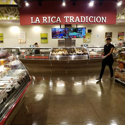 Supermarket «La Amapola Market», reviews and photos, 130 Plaza Dr, West Covina, CA 91790, USA