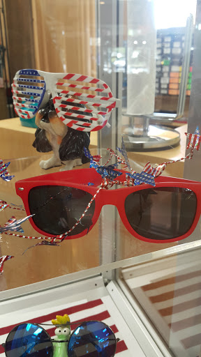 Optician «Chic Optique», reviews and photos, 2228 Wilton Dr, Wilton Manors, FL 33305, USA