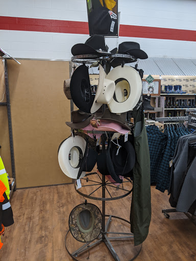 Home Improvement Store «Tractor Supply Co.», reviews and photos, 3015 S 23rd Ave, Greeley, CO 80631, USA