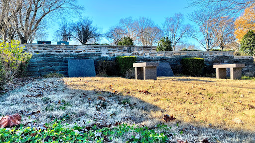 Funeral Home «Woodlawn-Roesch-Patton Funeral Home & Me», reviews and photos, 660 Thompson Ln, Nashville, TN 37204, USA