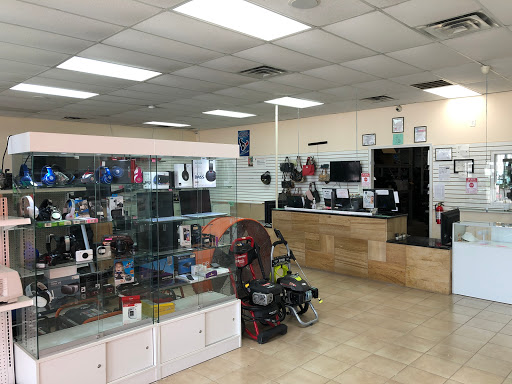 Pawn Shop «Royal Pawn», reviews and photos, 13180 Farm to Market Rd 529 G, Houston, TX 77041, USA