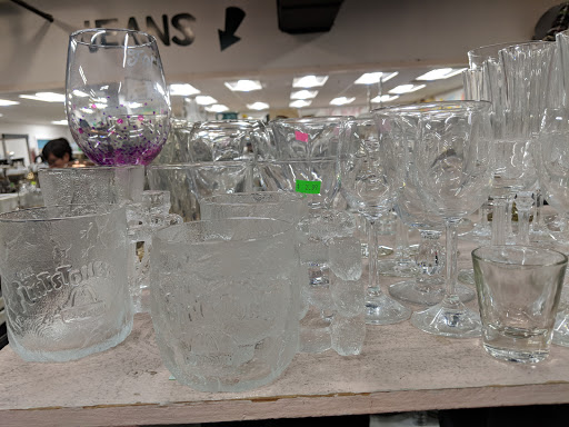 Thrift Store «Global Thrift», reviews and photos, 322 Moody St, Waltham, MA 02453, USA