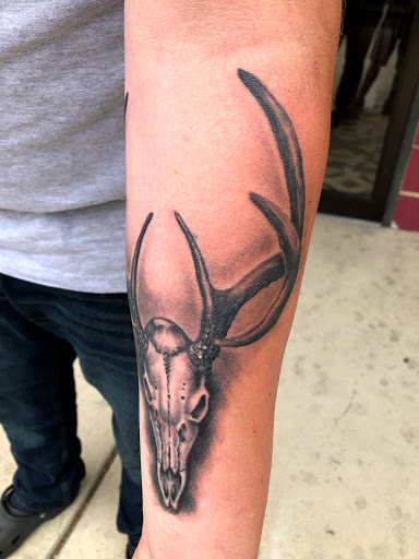 Explore leg tattoo ideas woman, creative tattoo ideas in Jacksonville, available at Electric Legacy Tattoo