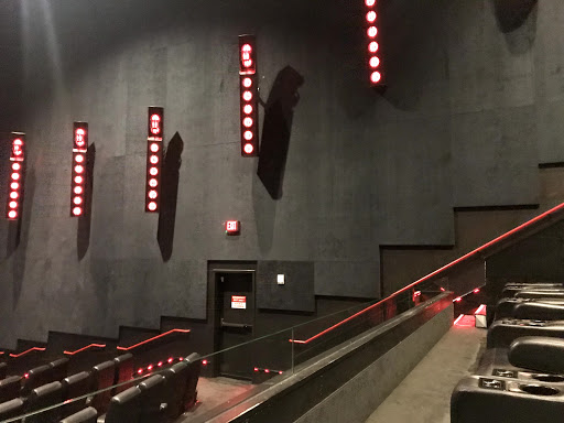 Movie Theater «AMC Hawthorn 12», reviews and photos, 675 Hawthorn Center, Vernon Hills, IL 60061, USA