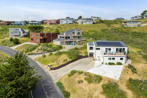 Hideaway Properties - Dino Wilson Heidi Wilson, Top Real Estate Producers in Petaluma and Marin County image