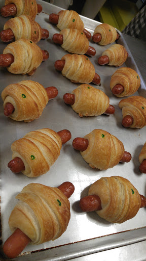 Donut Shop «Central Donut Shop», reviews and photos, 11545 Sullivan Rd, Baton Rouge, LA 70818, USA